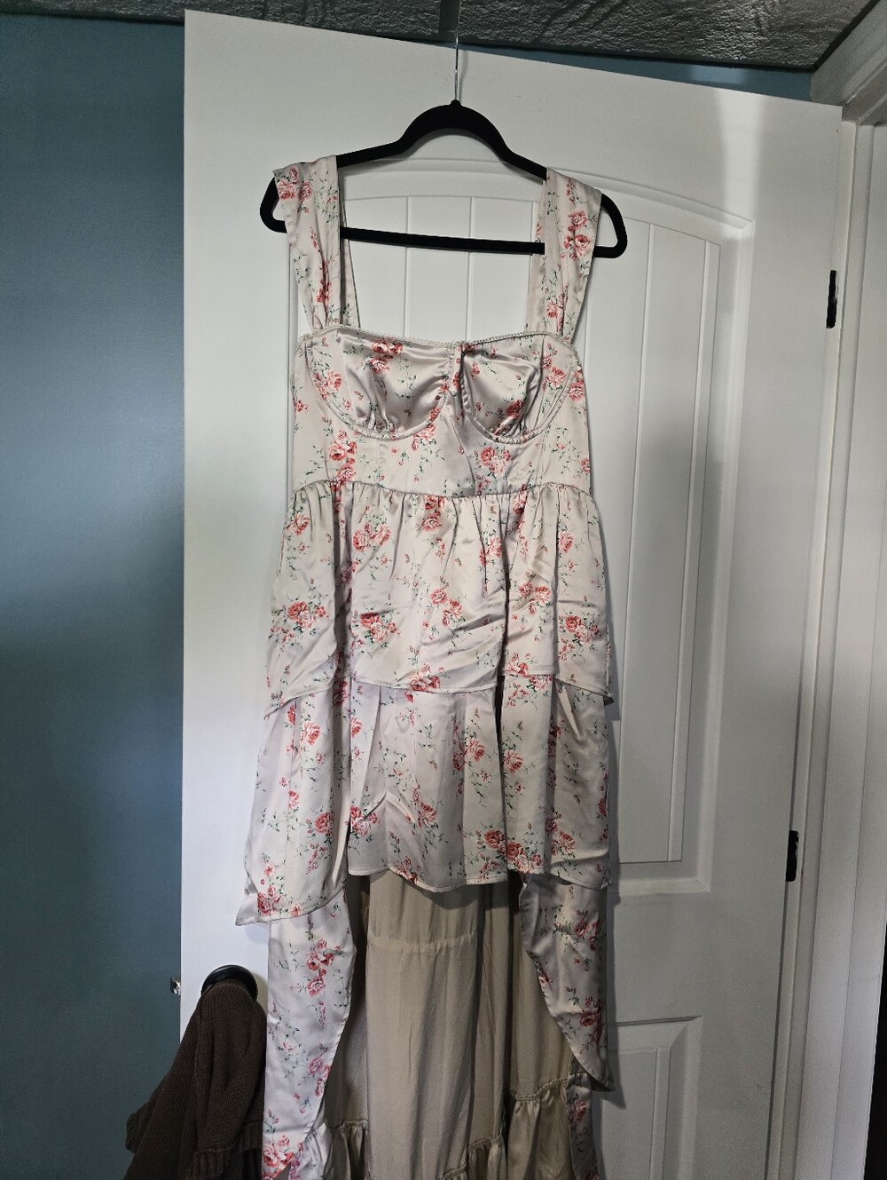 Floral Bustier High-Low Women’s Dress in Cream with Pink Roses